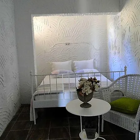 Отель The Stone Castle Boutique