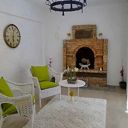 Hotel The Stone Castle Boutique Soke