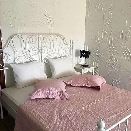 Hotel The Stone Castle Boutique *
